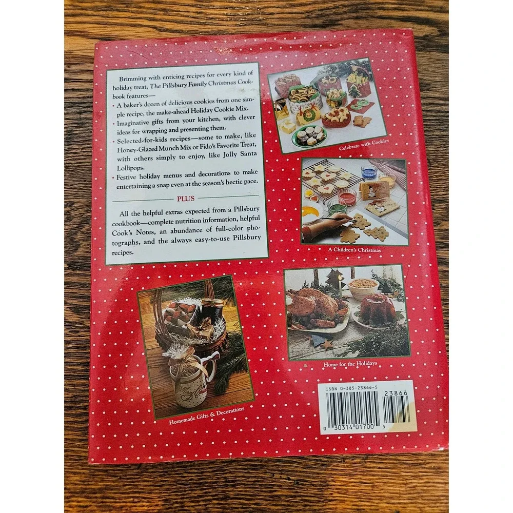 The Pillsbury Family Christmas Cookbook‎ More Than 200 Recipes and Decorations